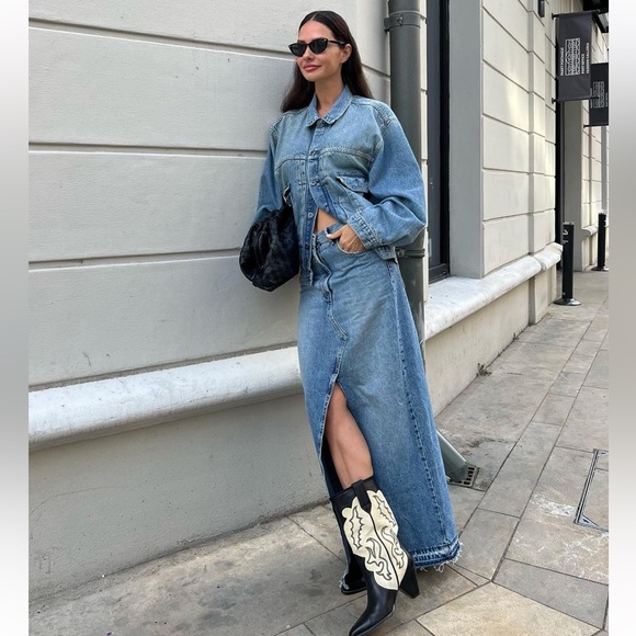 HOT Denim Skirt Outfit Mid Length Skirt Zara NWT Zara Denim Skirt